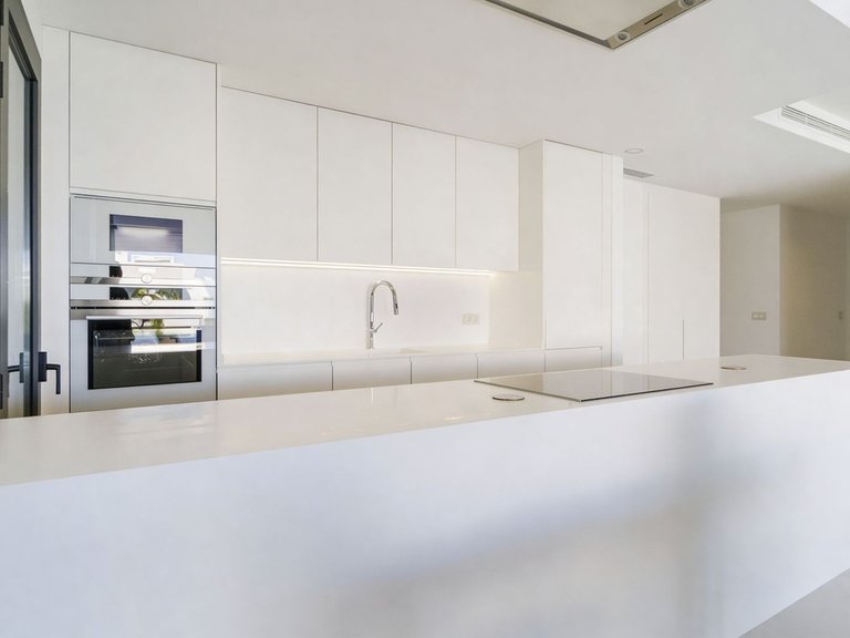 Apartment for Sale in New Golden Mile, Malaga 15