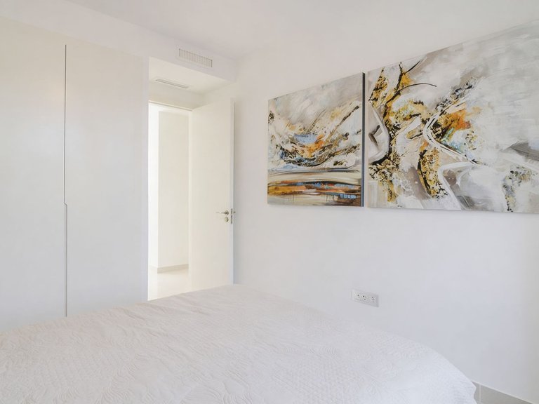 Apartment for Sale in New Golden Mile, Malaga 29