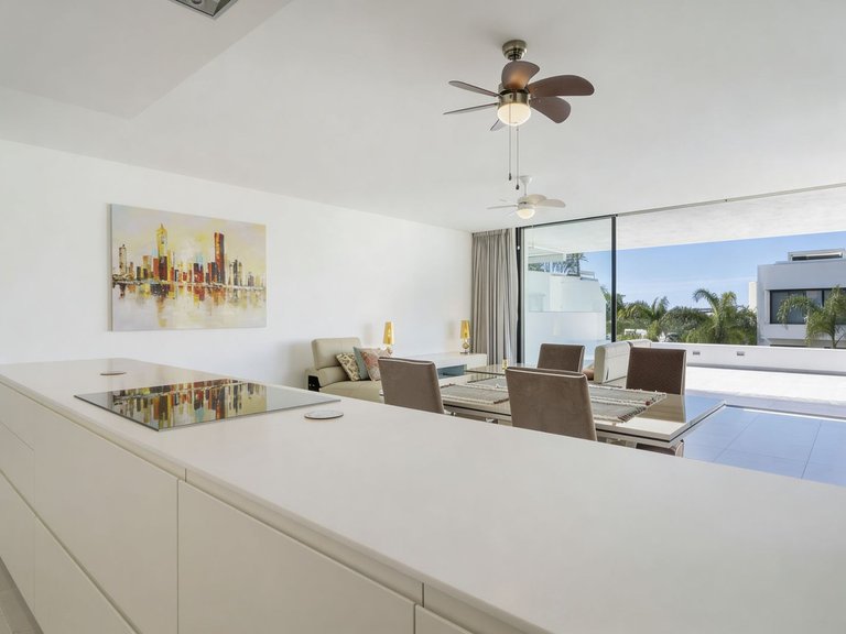 Apartment for Sale in New Golden Mile, Malaga 7