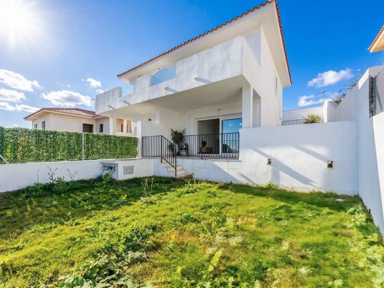 Villa for Sale in Manilva, Malaga 1