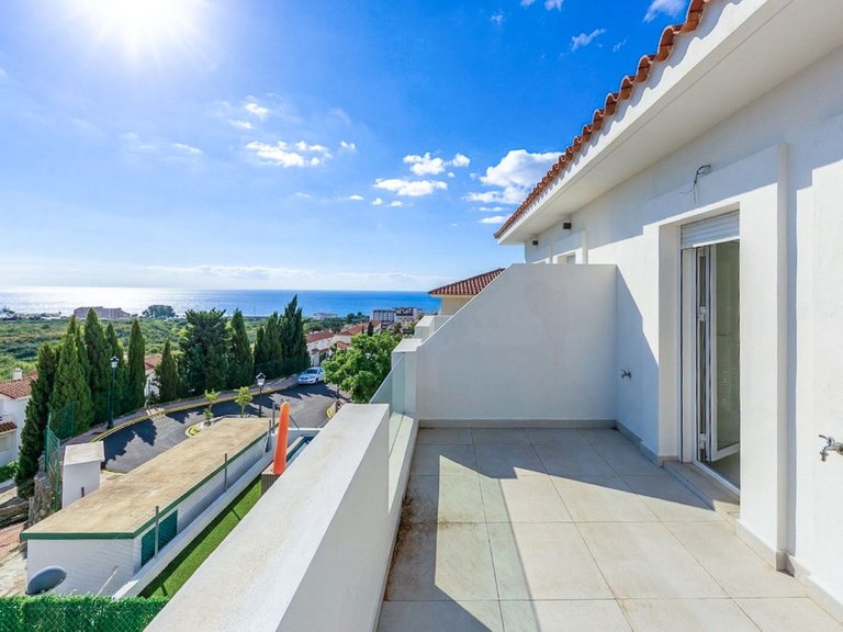 Villa for Sale in Manilva, Malaga 4