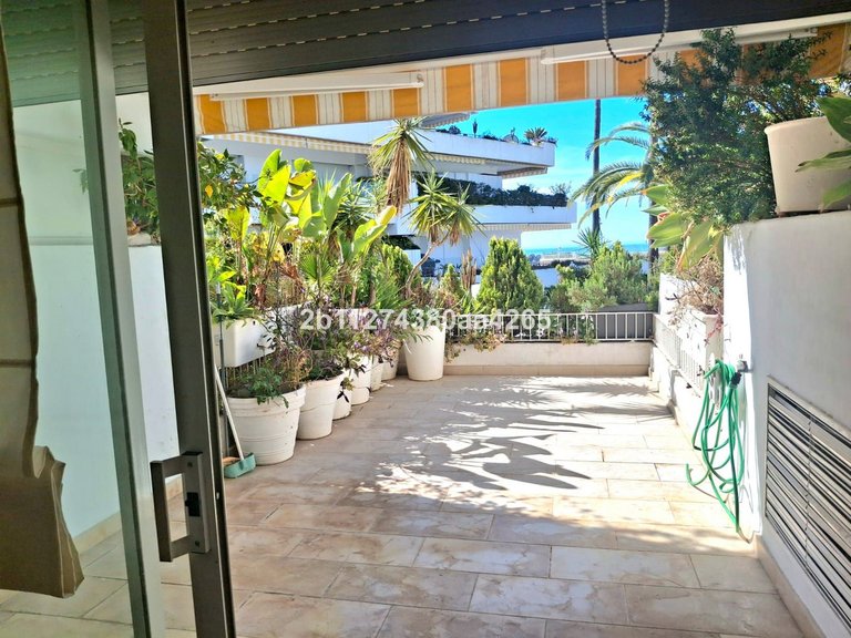 Apartment for Sale in Marbella, Malaga 11