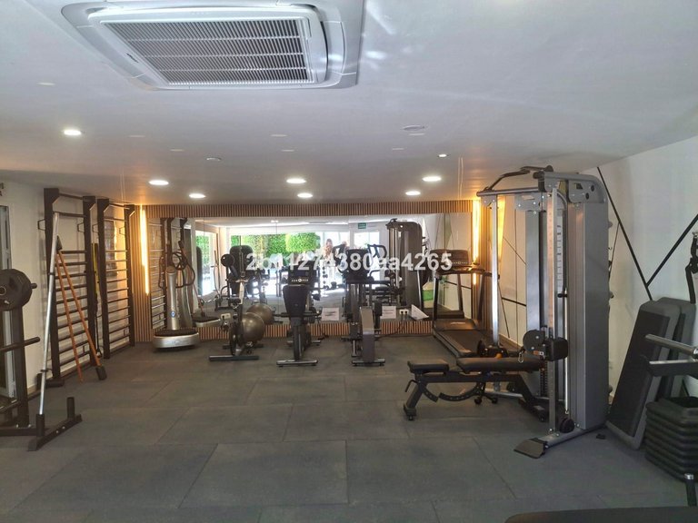 Apartment for Sale in Marbella, Malaga 15