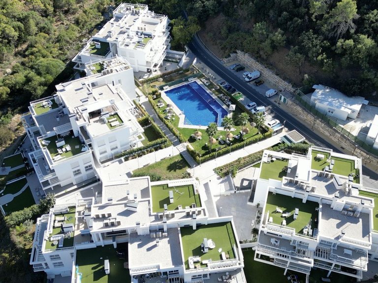 Apartment for Sale in Benahavís, Malaga 17
