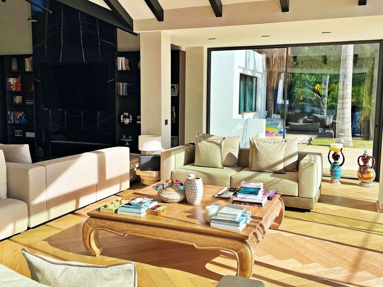 Villa for Sale in Benahavís, Malaga 12