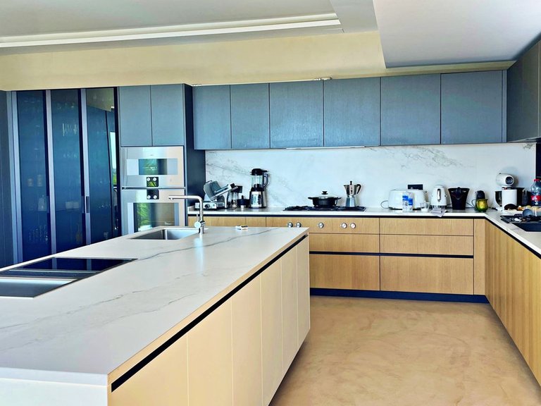 Villa for Sale in Benahavís, Malaga 15