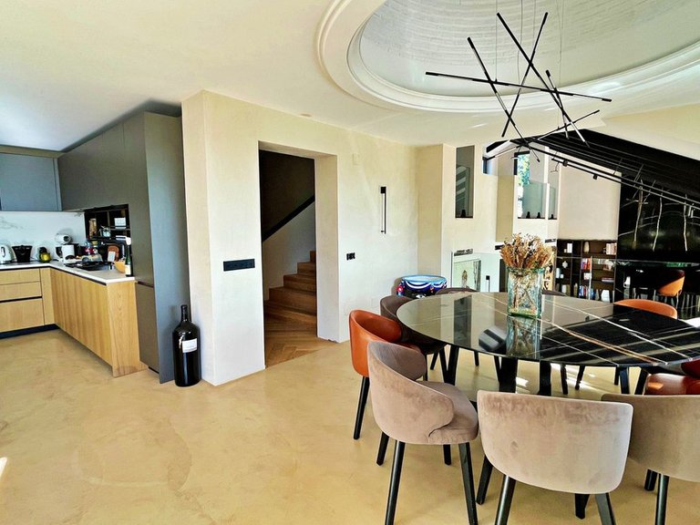 Villa for Sale in Benahavís, Malaga 18