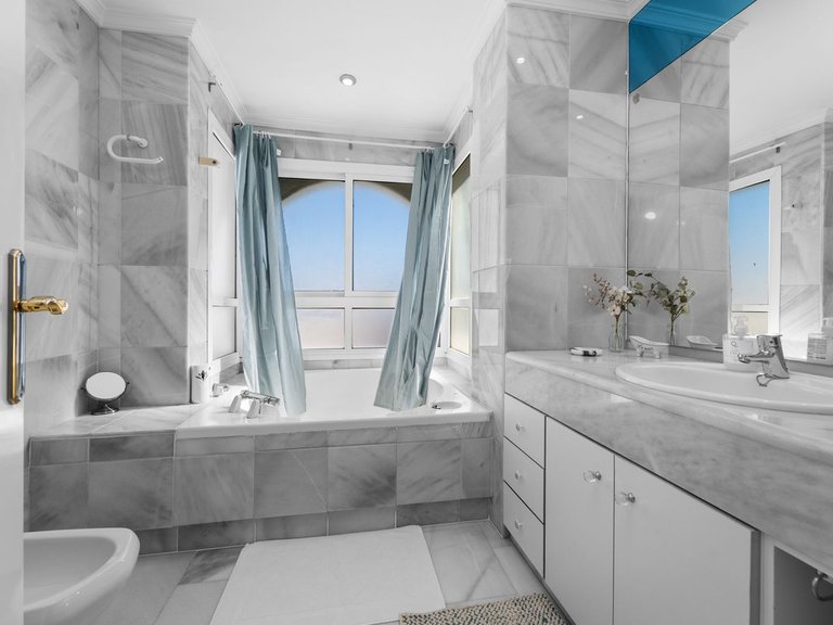 Apartment for Sale in Mijas, Malaga 17