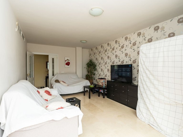 Apartment for Sale in Calahonda, Malaga 16