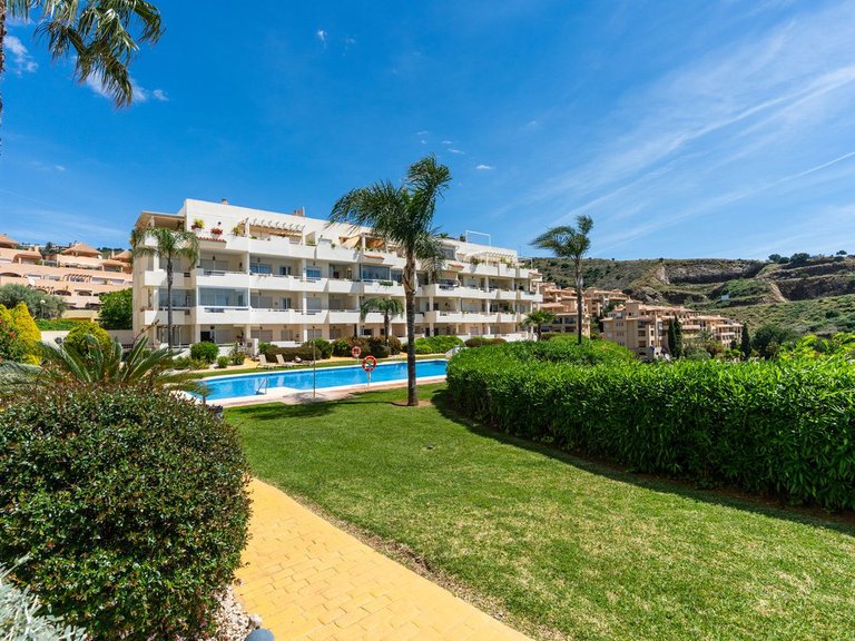 Apartment for Sale in Calahonda, Malaga 19