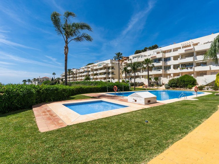 Apartment for Sale in Calahonda, Malaga 5