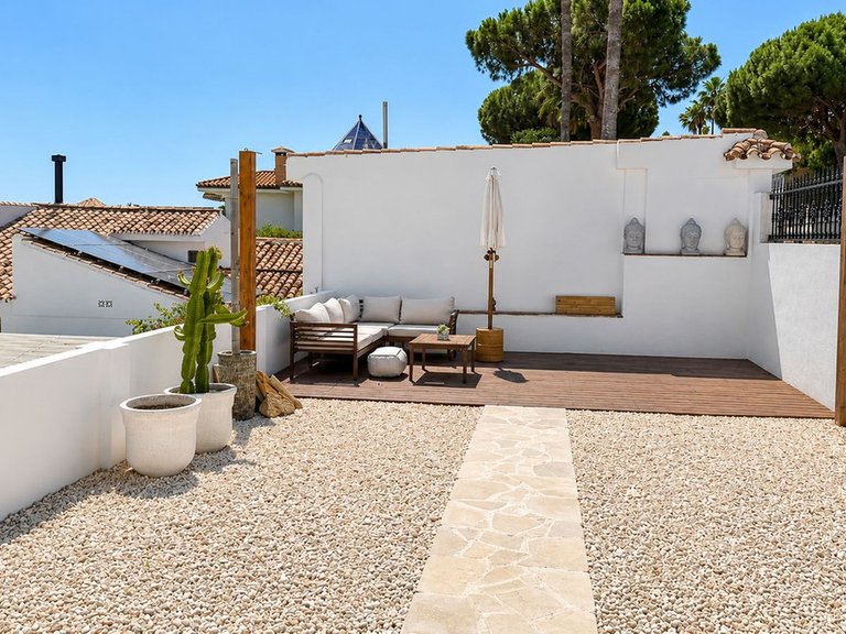 Villa for Sale in Torrequebrada, Malaga 3