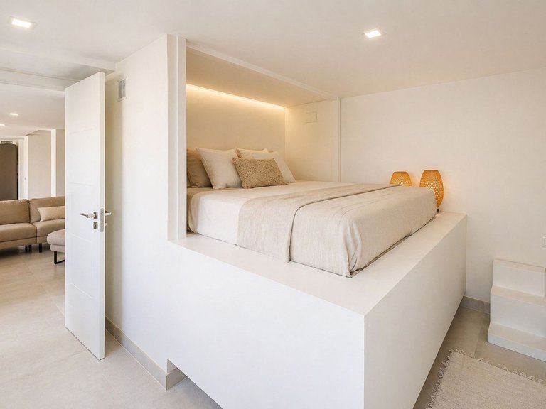 Villa for Sale in Torrequebrada, Malaga 36