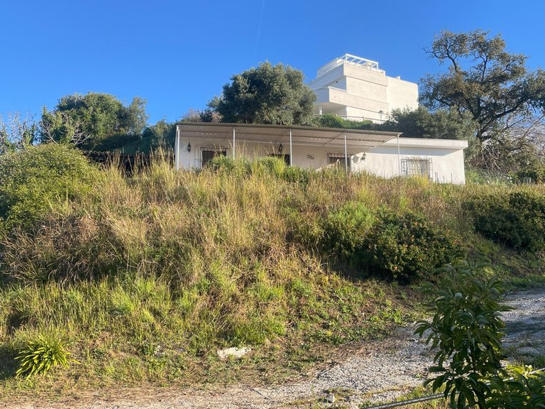 Villa for Sale in Estepona, Malaga 1