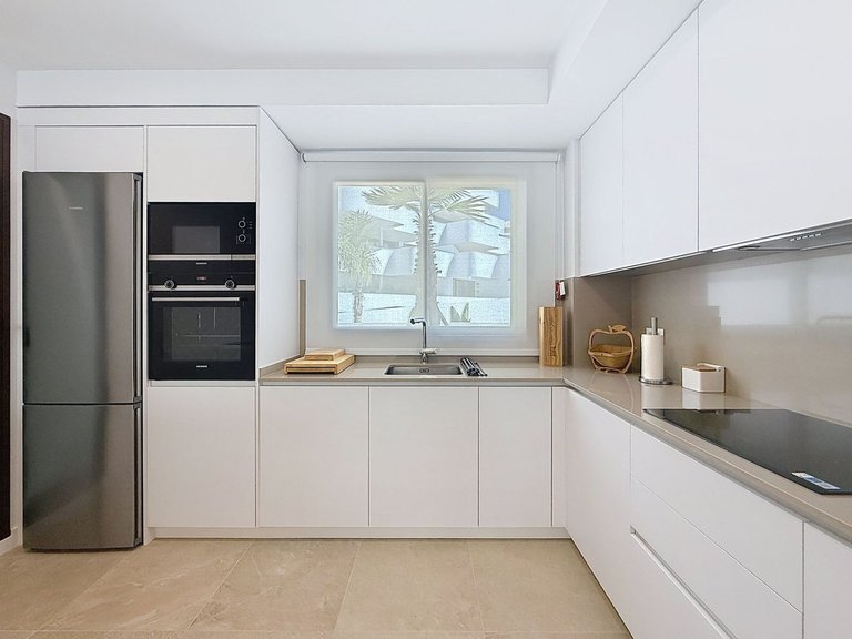 Apartment for Sale in Estepona, Malaga 6