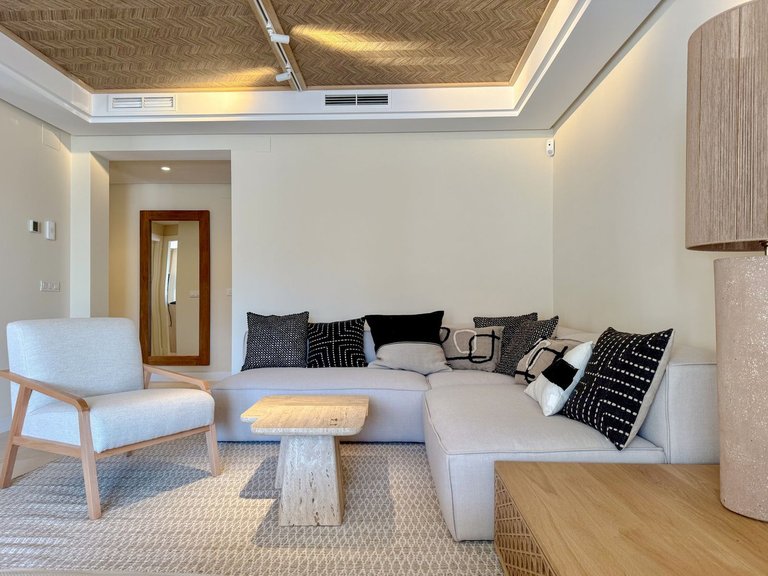 Apartment for Sale in Nueva Andalucía, Malaga 30