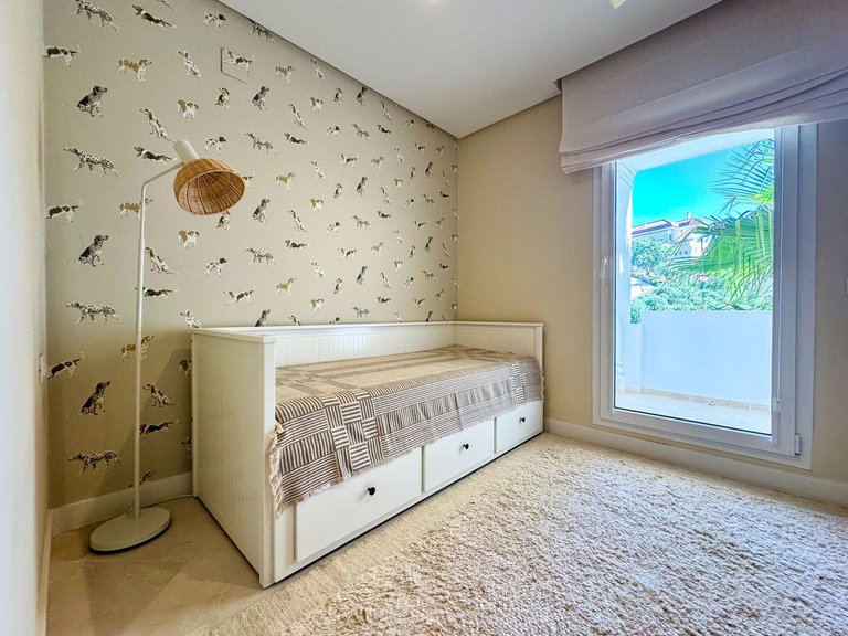 Apartment for Sale in Nueva Andalucía, Malaga 42