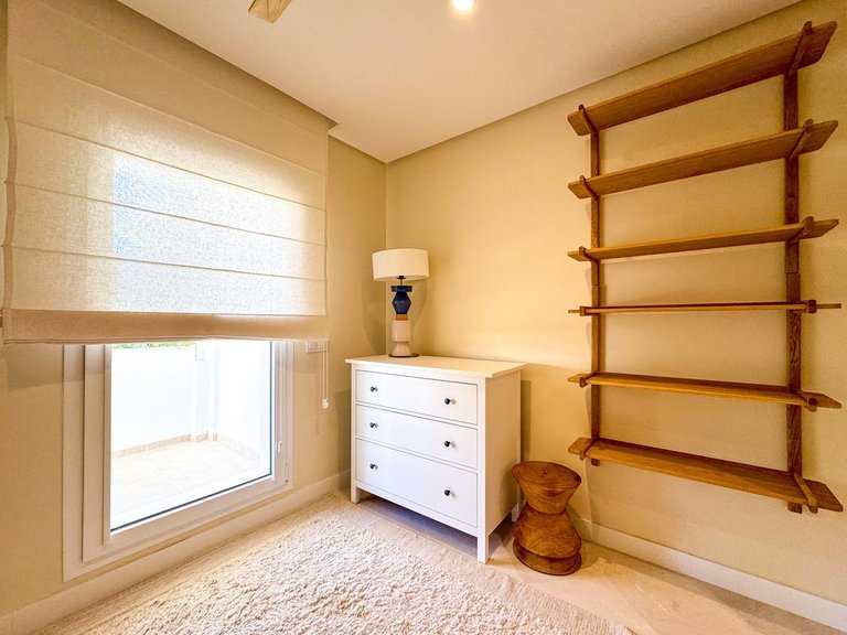 Apartment for Sale in Nueva Andalucía, Malaga 43