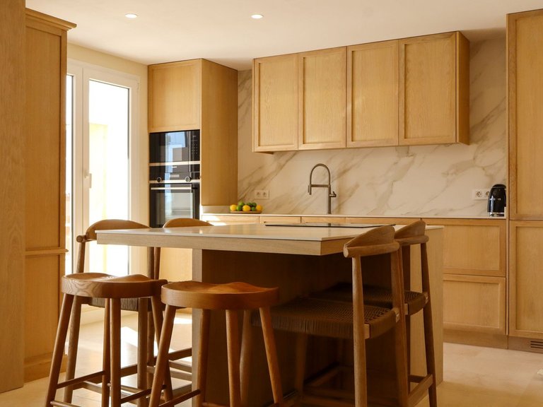 Apartment for Sale in Nueva Andalucía, Malaga 8
