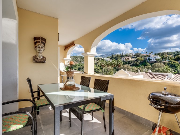 Apartment for Sale in La Quinta, Malaga 14