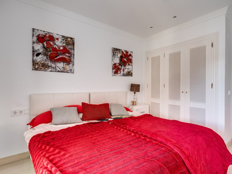 Apartment for Sale in La Quinta, Malaga 18