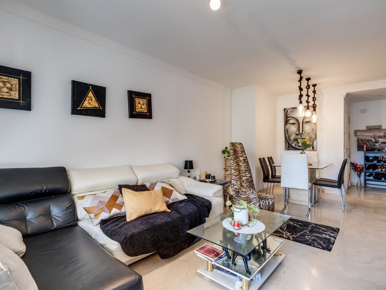 Apartment for Sale in La Quinta, Malaga 5