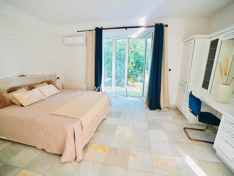 Villa for Sale in Benalmadena Pueblo, Malaga 6