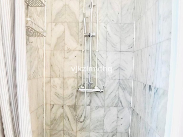 Villa for Sale in Benalmadena Pueblo, Malaga 9