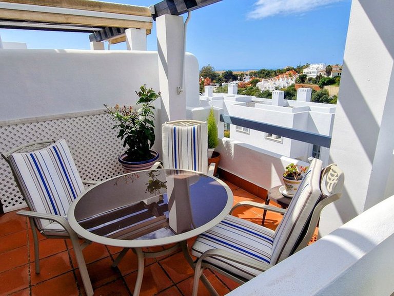 Villa for Sale in Cabopino, Malaga 10