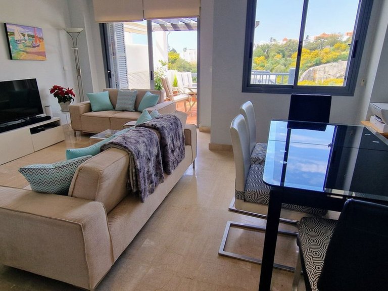 Villa for Sale in Cabopino, Malaga 4