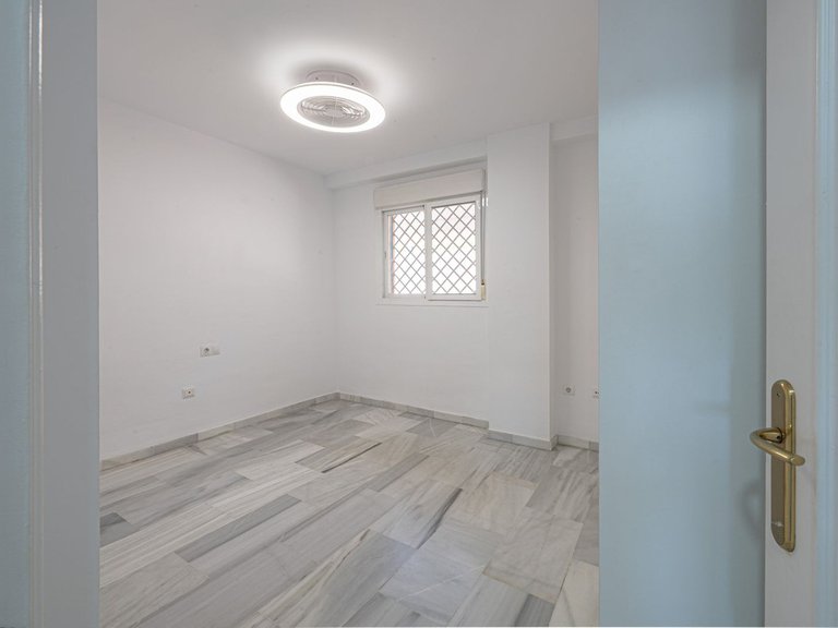 Apartment for Sale in Benalmadena, Malaga 18