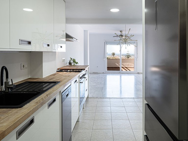 Apartment for Sale in Benalmadena, Malaga 7