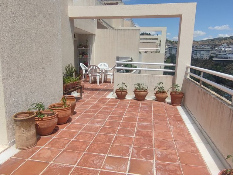 Apartment for Sale in Limonar, Malaga 2