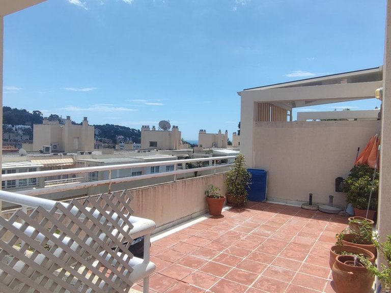Apartment for Sale in Limonar, Malaga 25