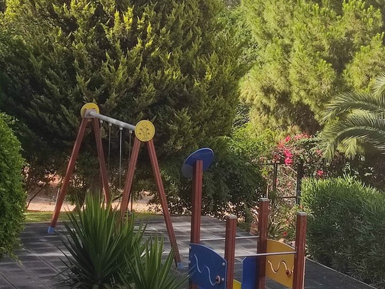 Apartment for Sale in Limonar, Malaga 36