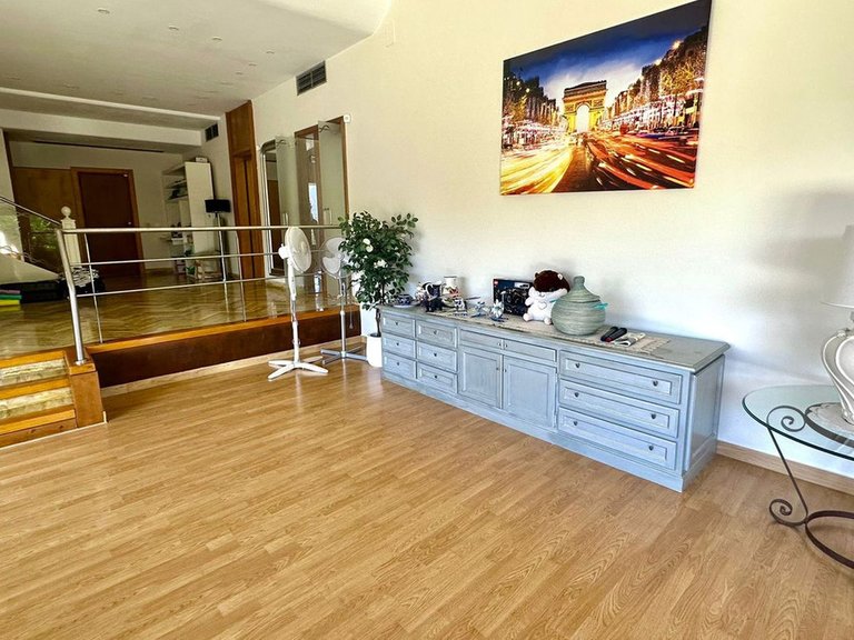 Villa for Sale in Nueva Andalucía, Malaga 23