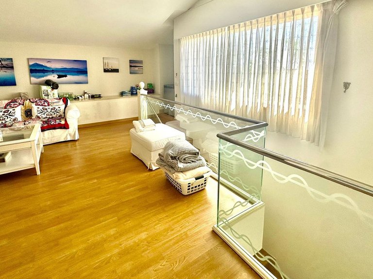 Villa for Sale in Nueva Andalucía, Malaga 24
