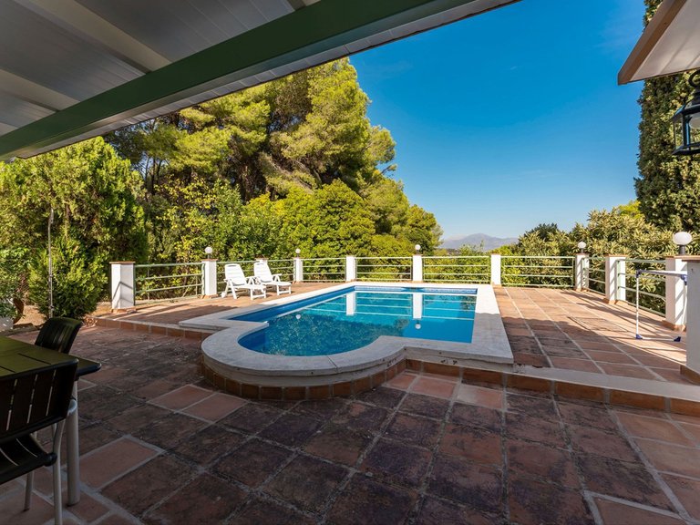 Villa for Sale in Alhaurín El Grande, Malaga 16