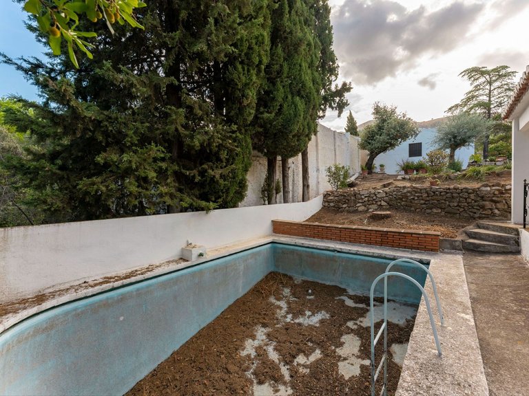 Villa for Sale in Alhaurín El Grande, Malaga 33