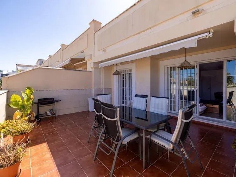 Villa for Sale in Torremolinos, Malaga 2