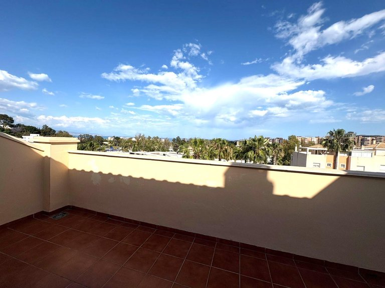 Villa for Sale in Torremolinos, Malaga 35