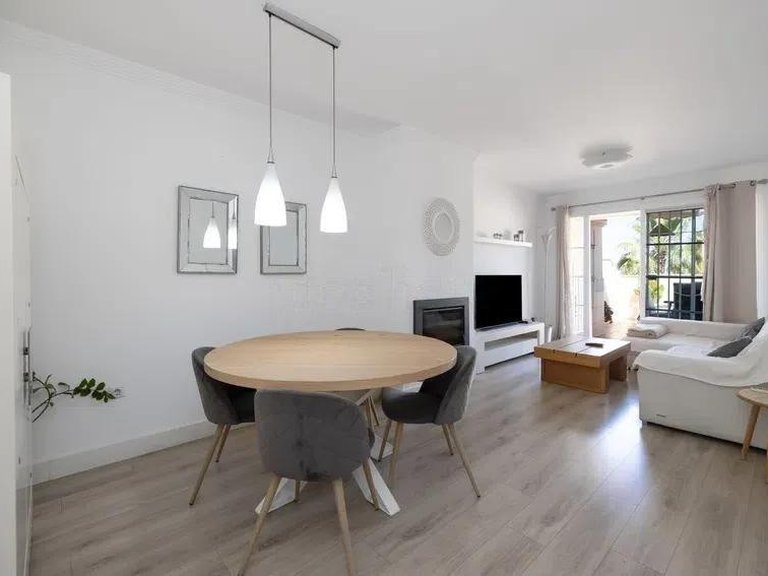 Villa for Sale in Torremolinos, Malaga 9