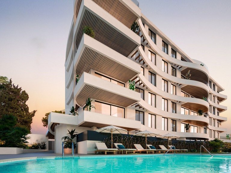 Penthouse for Sale in Benalmadena Costa, Malaga 15