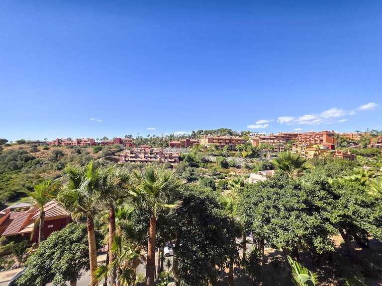 Apartment for Sale in Reserva De Marbella, Malaga 38