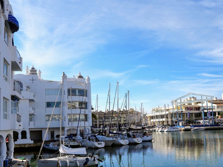 Apartment for Sale in Benalmadena Costa, Malaga 34
