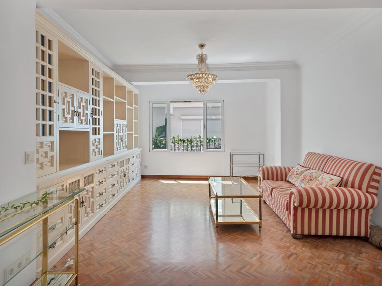 Apartment for Sale in Marbella, Malaga 11