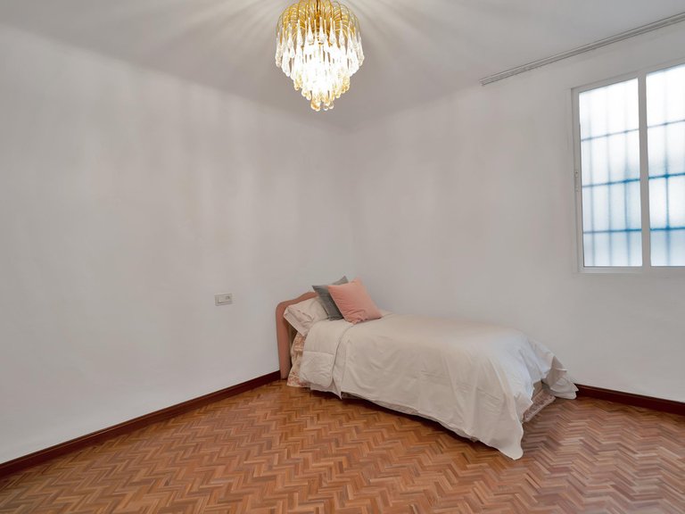 Apartment for Sale in Marbella, Malaga 27