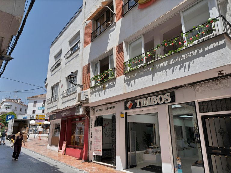 Apartment for Sale in Marbella, Malaga 34