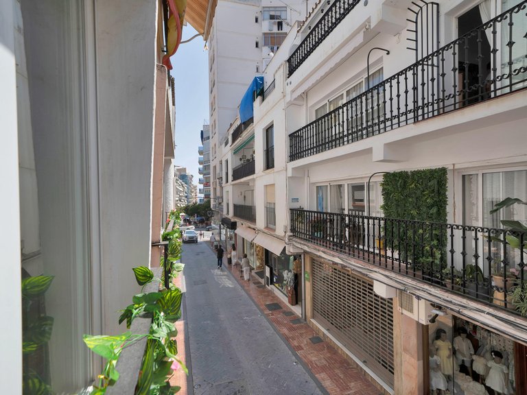 Apartment for Sale in Marbella, Malaga 35