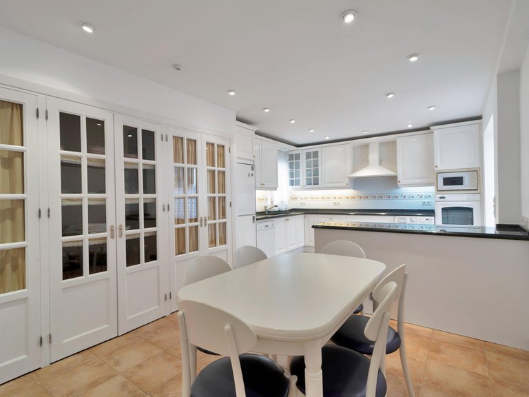 Apartment for Sale in Marbella, Malaga 4